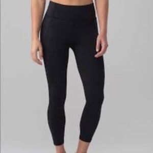 Lululemon Final Lap Crop